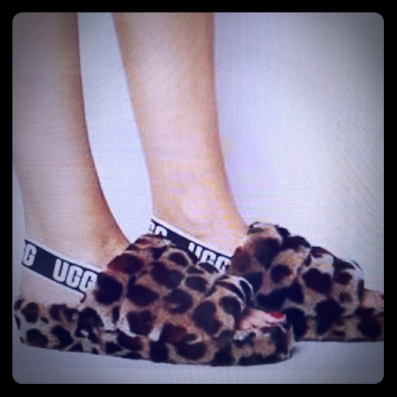 Ugg W Fluff Slide Leopard - Picture 1 of 5